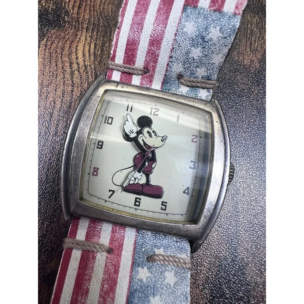 Disney RARE Mickey Mouse WATCH 
